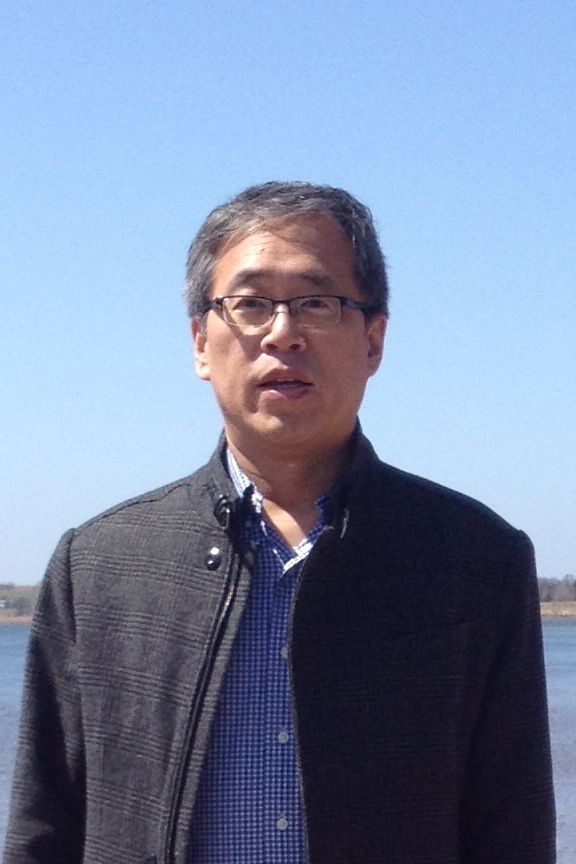 Portrait of Yingwei Wang